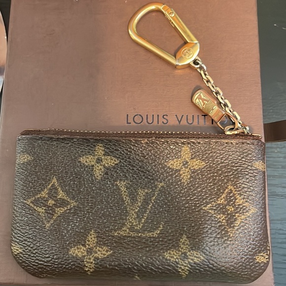 Louis Vuitton key cles pouch - Picture 3 of 11